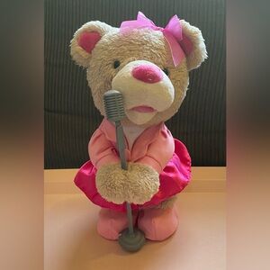 Sound N Light Animatronics Animated Singing Girl Bear Be My Baby